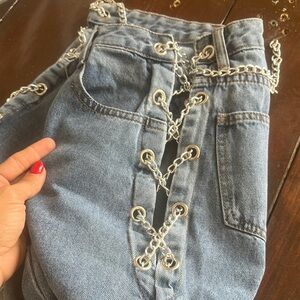 Stylish Blue Jeans with Chain Detail